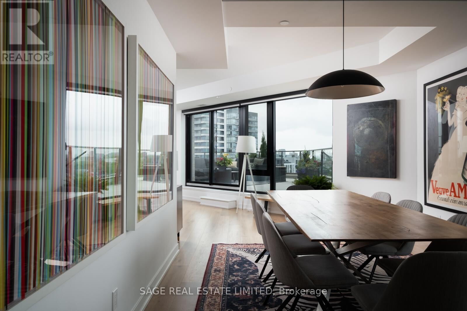 Property Photo:  200 Sudbury Street 1301  ON M6J 0H1 