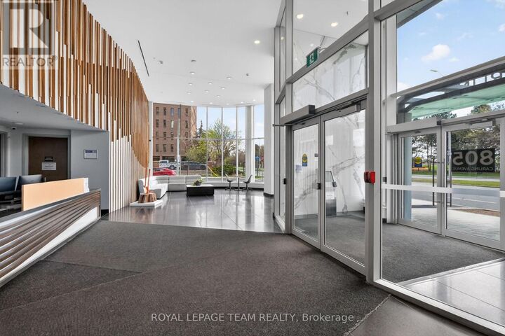 Property Photo:  805 Carling Avenue 3107  ON K1S 5W9 