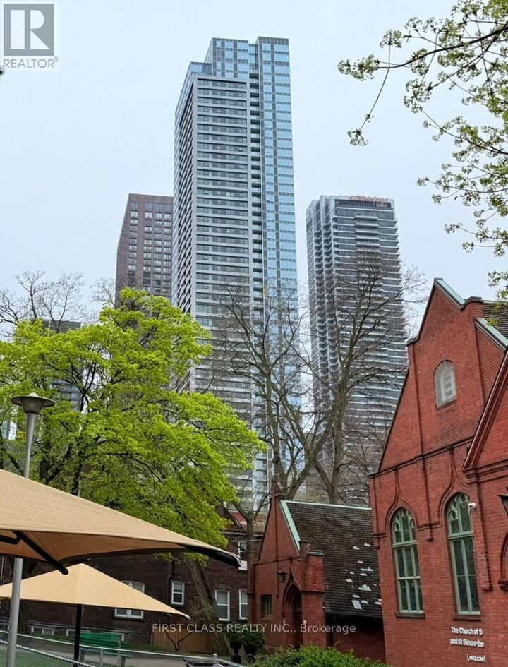 Property Photo: 609 Sherbourne Street 1301 ON M4X 1K7