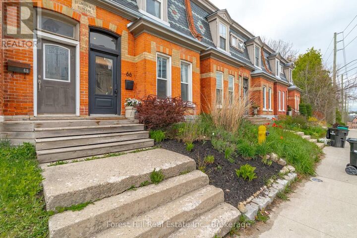 Property Photo:  66 St Andrews Street  ON N1S 1M4 