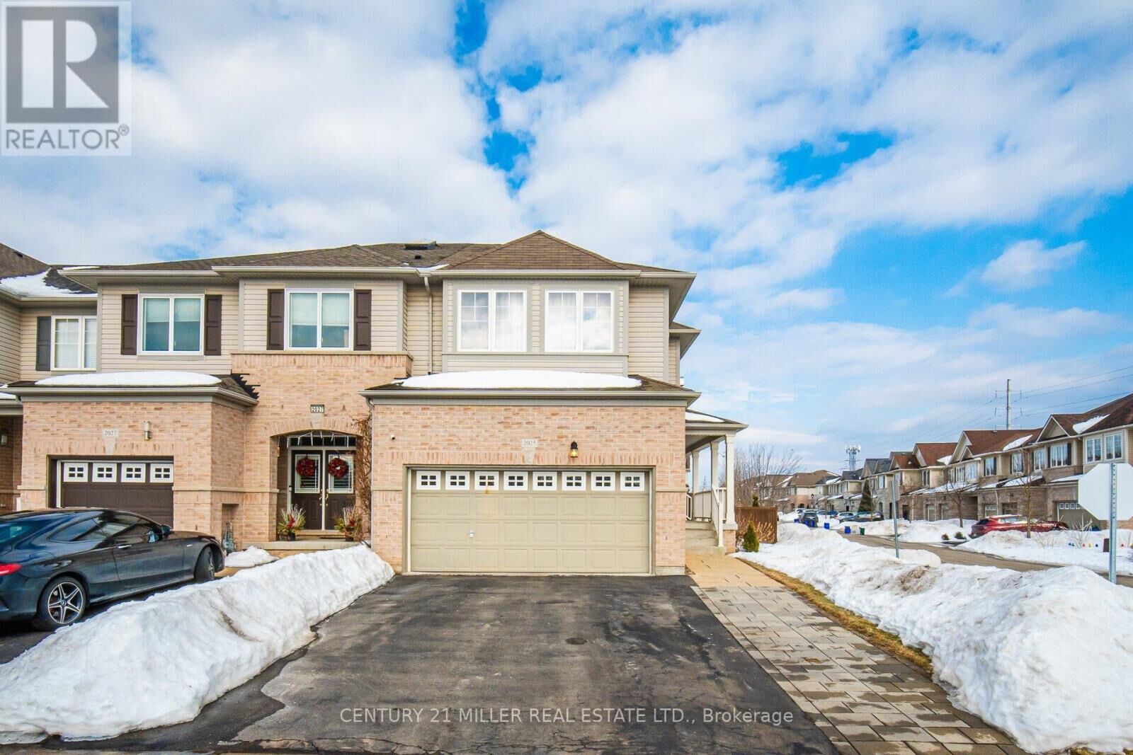 Property Photo: 2025 Trawden Way ON L6M 0M2