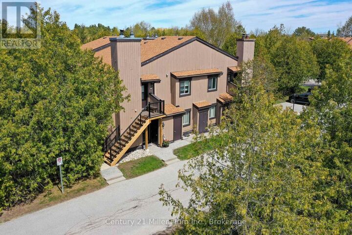 Photo de la propriété:  23 Dawson Drive 98  ON L9Y 5B4 
