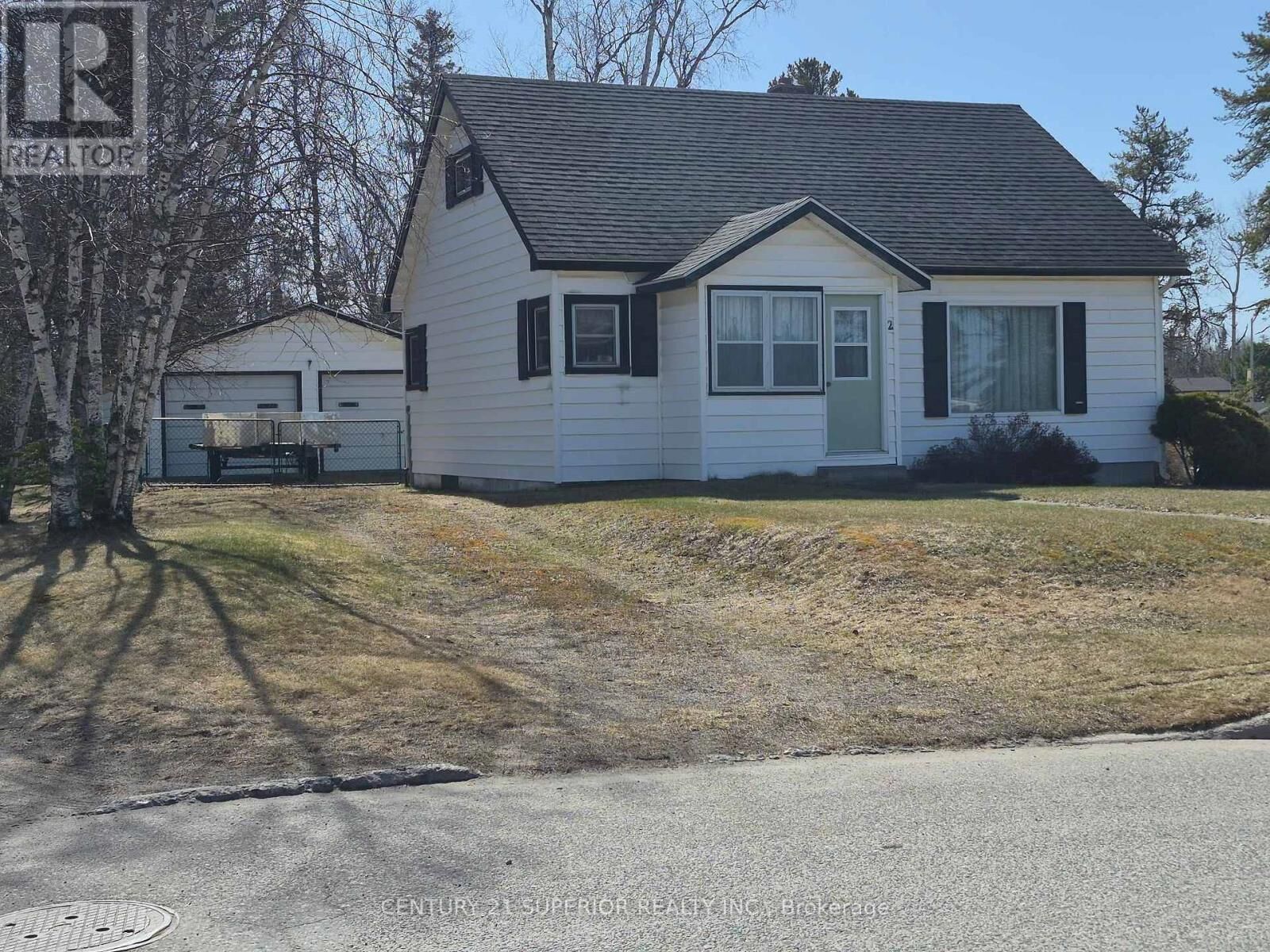 Property Photo: 2 Laurier Ave ON P0T 2W0