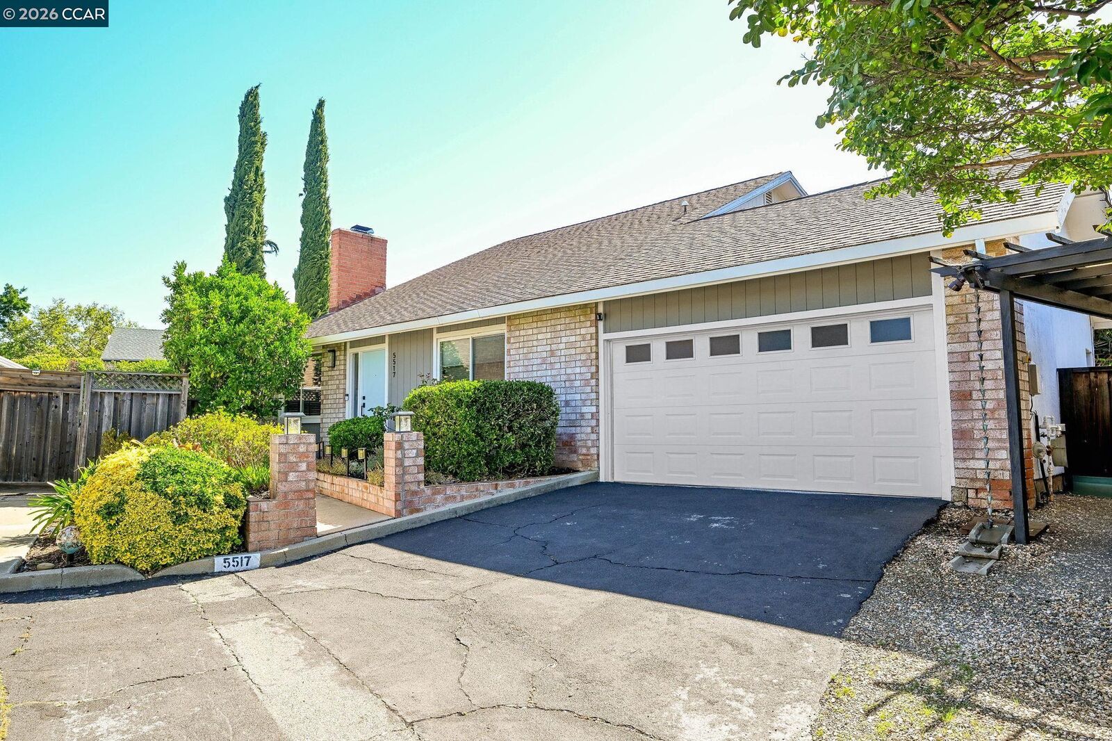 Property Photo: 5517 Guadalupe Ct CA 94521