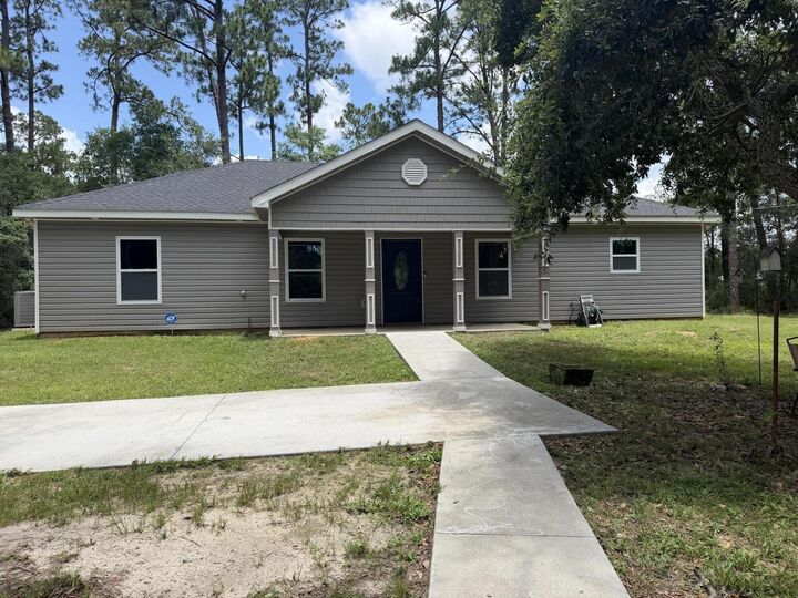 Property Photo:  130 Emmons Lane  FL 32506 