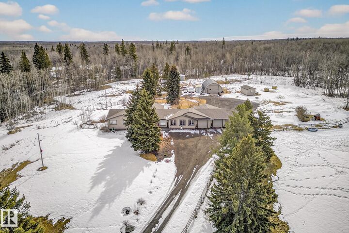 Property Photo:  22245 Twp Road 512  AB T8C 1H2 
