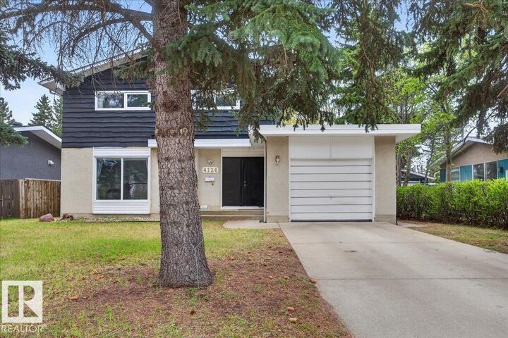 Property Photo:  4124 121 Street NW  AB T6J 1Y5 