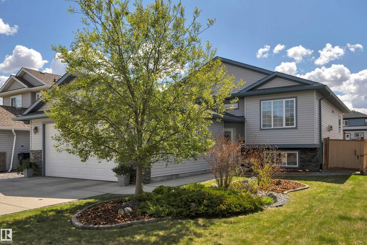 Property Photo:  75 Walters Place  AB T9E 0G3 