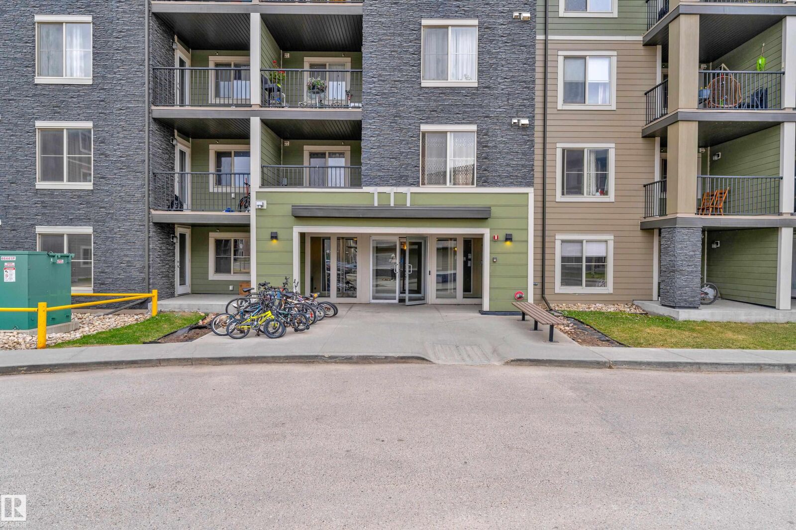 Property Photo:  111 Watt Common SW 303  AB T6X 2C6 