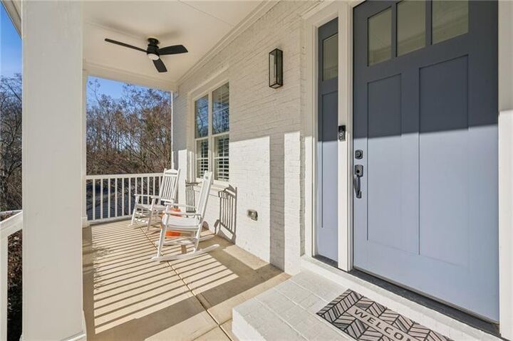 Property Photo:  1062 Country Lane NE  GA 30324 