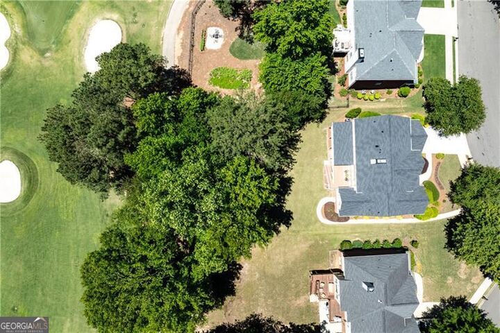 Property Photo: 8001 Allerton Lane GA 30041