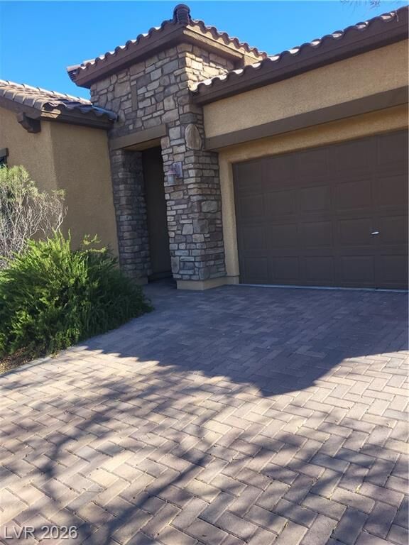 Property Photo: 625 Viale Machiavelli Lane NV 89011