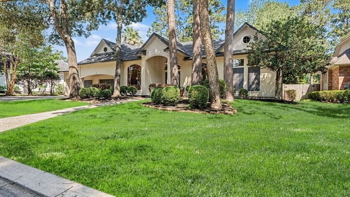 Property Photo:  6107 Palm Ridge Court  TX 77345 