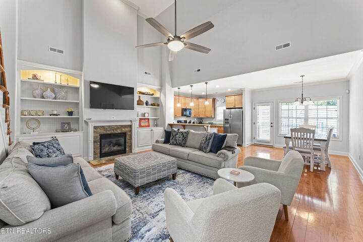 Property Photo:  1710 Cottage Wood Way  TN 37919 