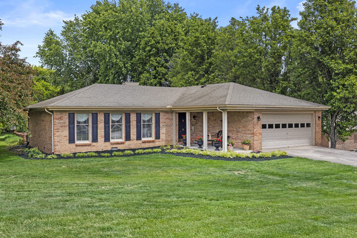 Property Photo: 18 Casa Landa Way KY 40391
