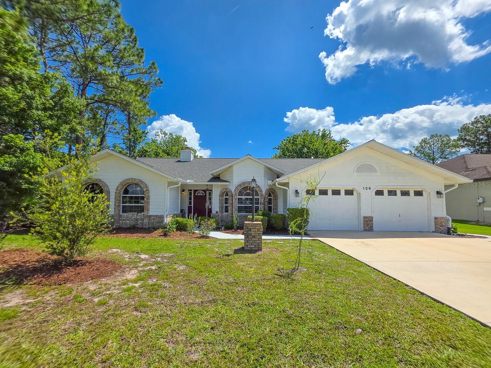 Photo de la propriété:  126 Birchwood Drive  FL 32137 
