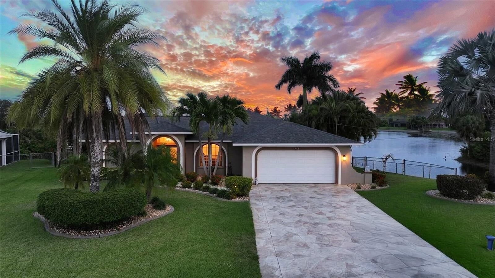 Property Photo: 515 Gleason Parkway FL 33914