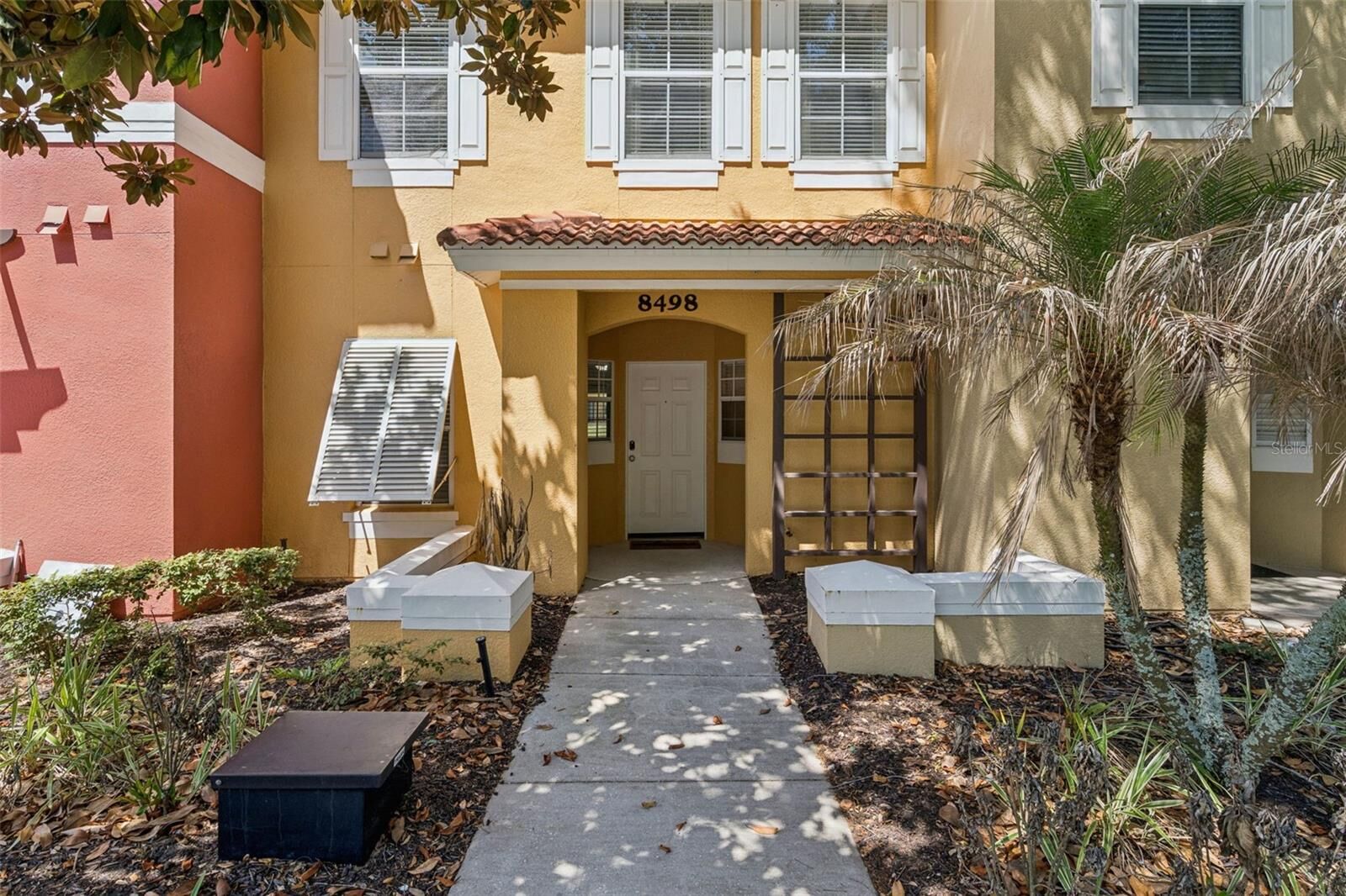 Property Photo:  8498 Crystal Cove Loop  FL 34747 