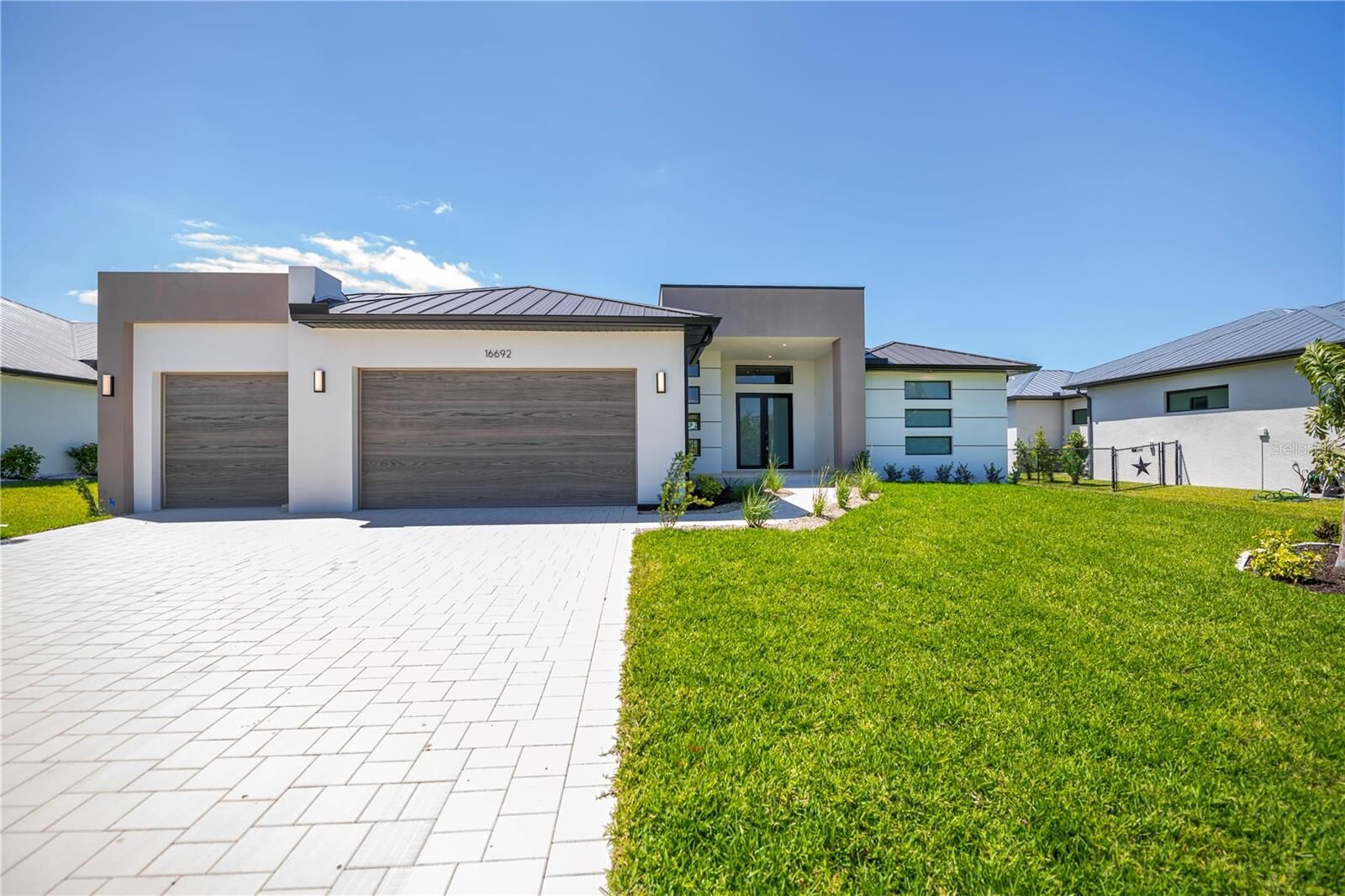 Property Photo: 16692 Liggett Circle FL 33981