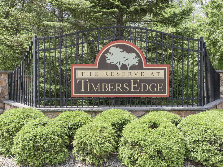 Property Photo:  1037 Laurelwood Lane  IN 46142 