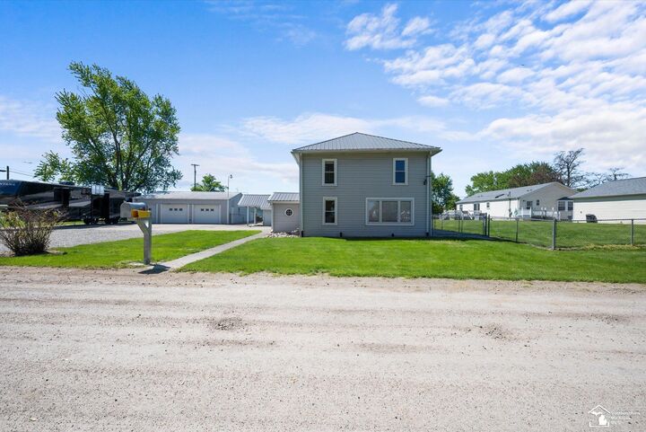 Property Photo: 6025 Summit Street MI 48159