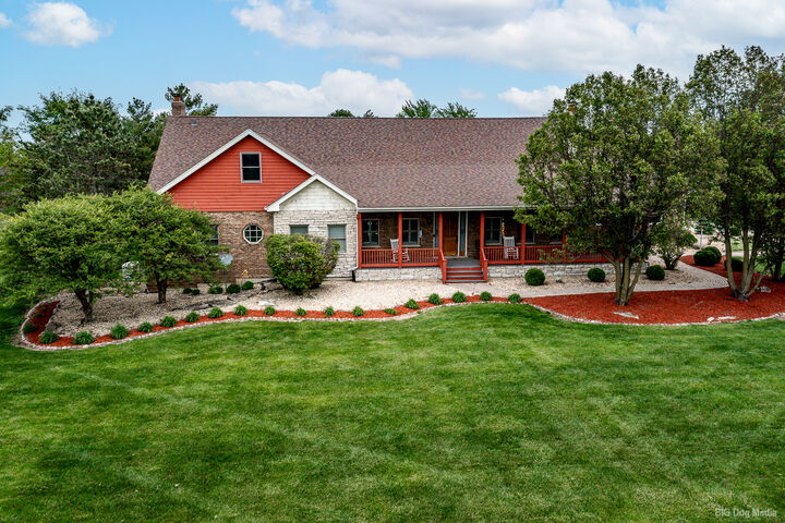 Property Photo:  23145 S Dutch Drive  IL 60423 
