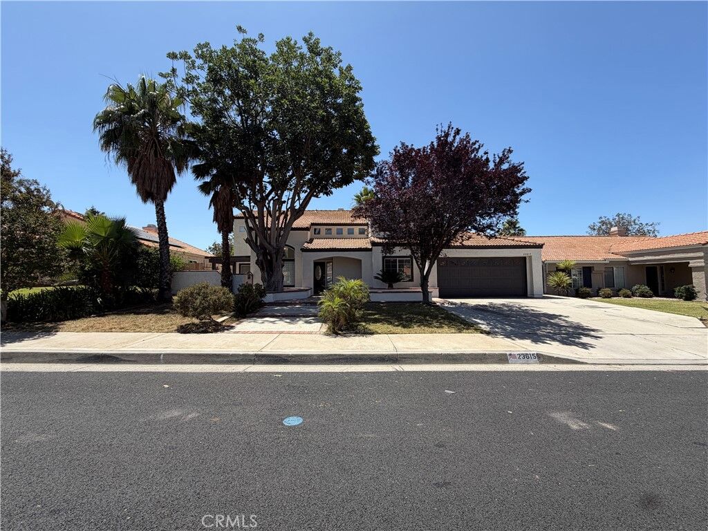 Property Photo:  23615 Breezy Meadow Court  CA 92557 