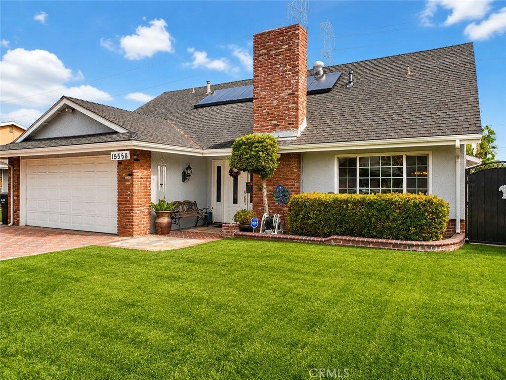 Property Photo:  15558 Gundry  CA 90723 