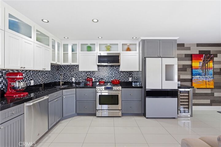 Property Photo:  8141 Pennington Drive  CA 92646 