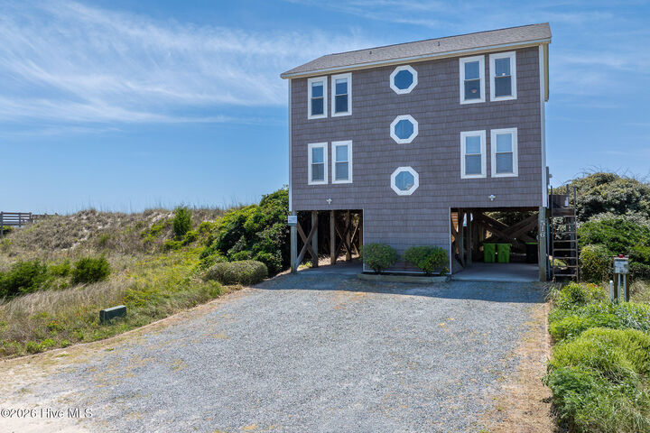 Property Photo:  516 Ocean Drive  NC 28460 