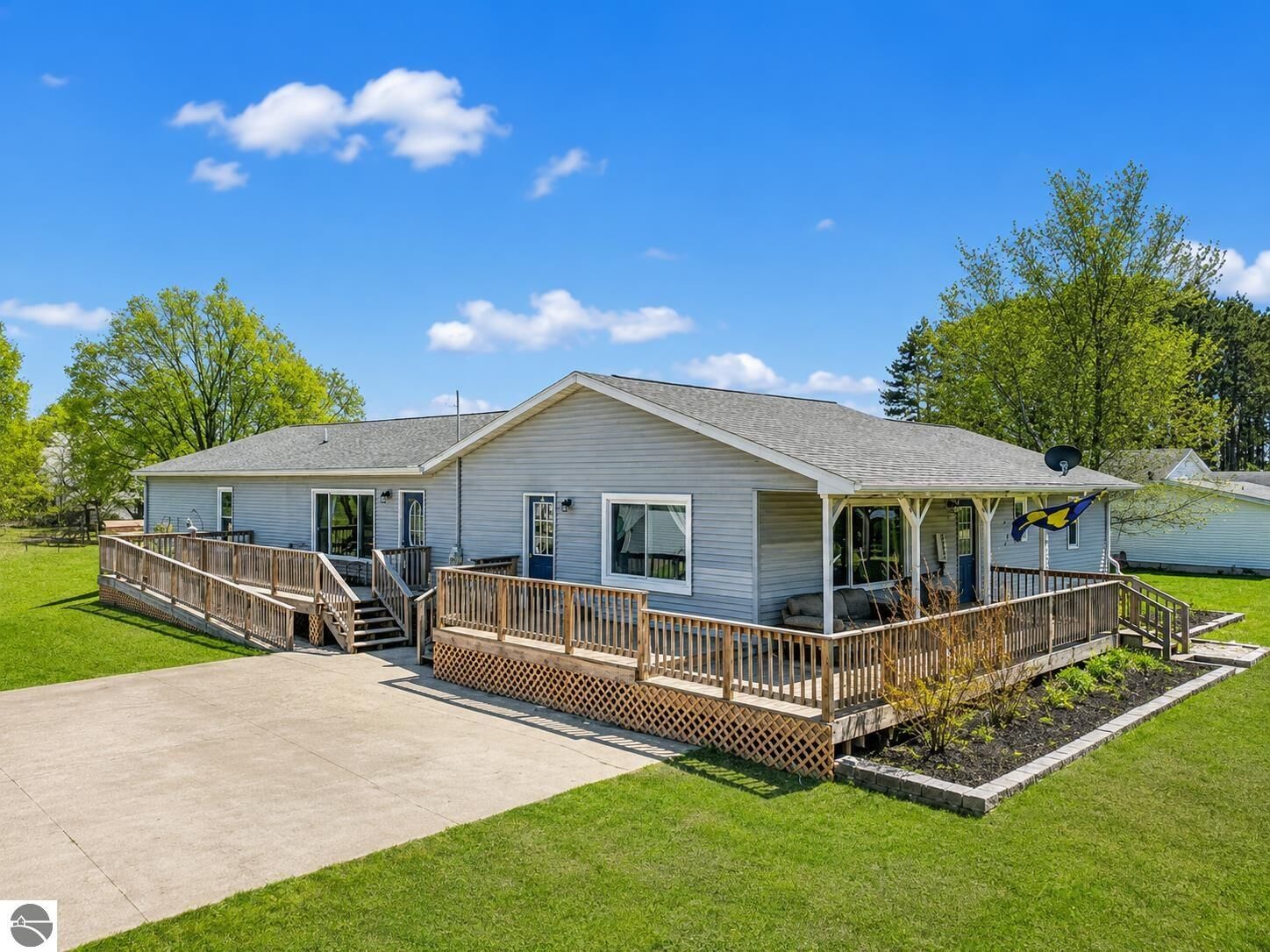 Property Photo: 3821 S 39 Road MI 49601
