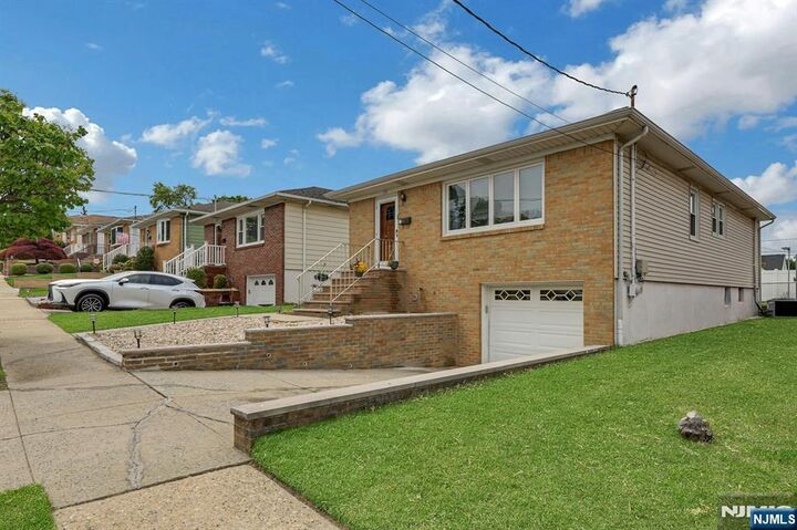 Property Photo:  115 Lincoln Avenue  NJ 07031 