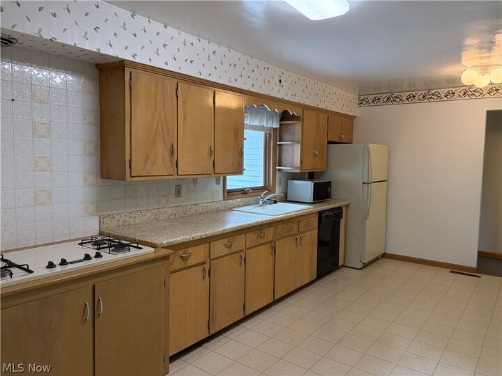 Property Photo:  2821 Trabar Drive  OH 44092 
