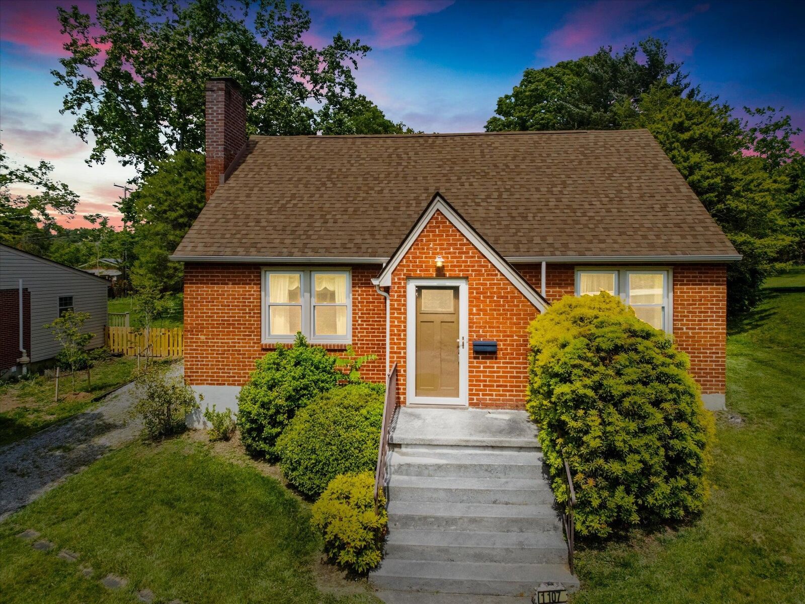 Property Photo:  1107 Kentwood Drive  VA 24060 
