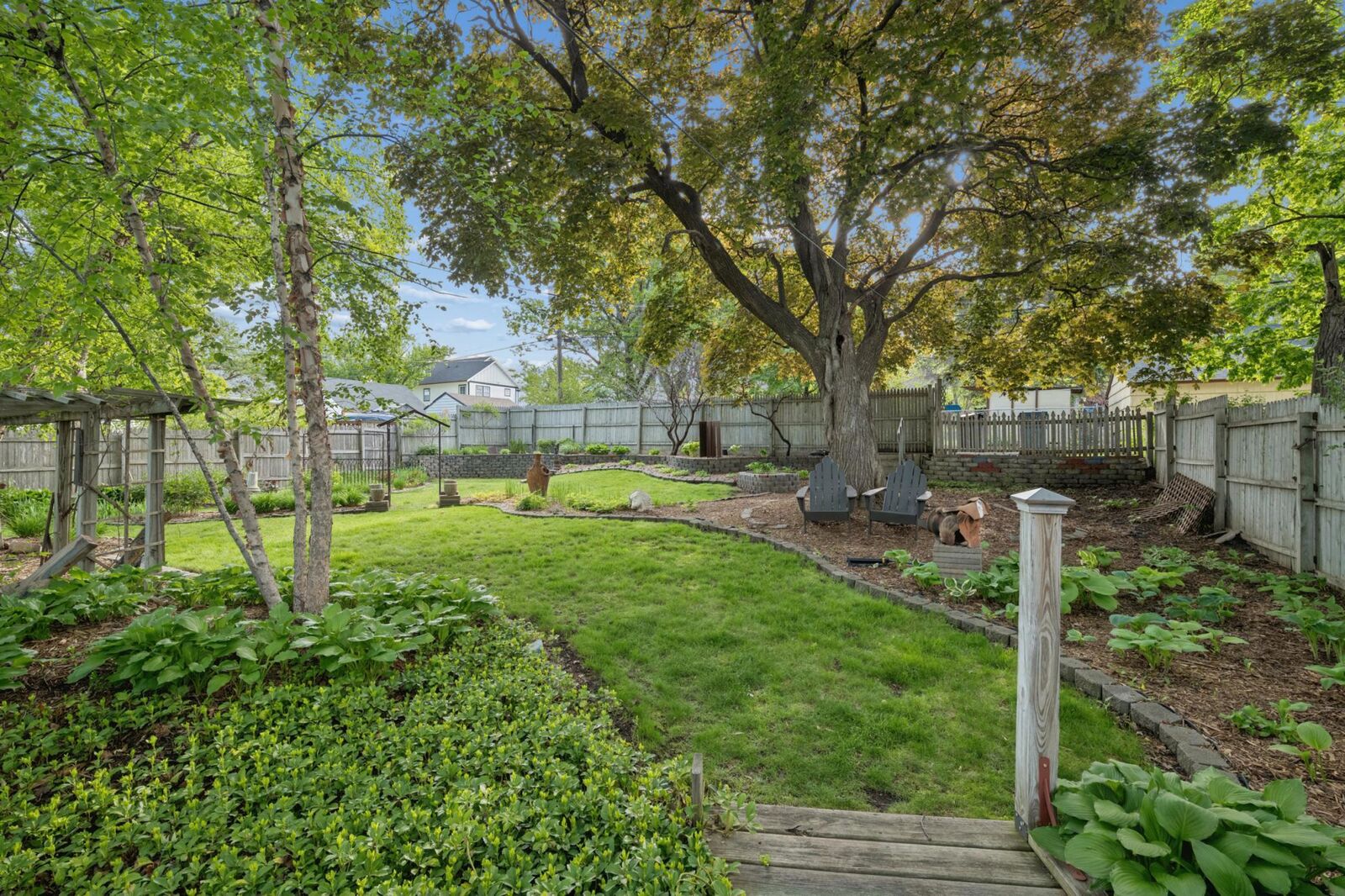 Property Photo:  5929 Queen Avenue S  MN 55410 