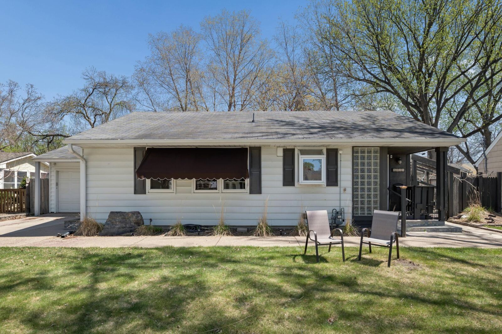 Property Photo:  5929 Queen Avenue S  MN 55410 