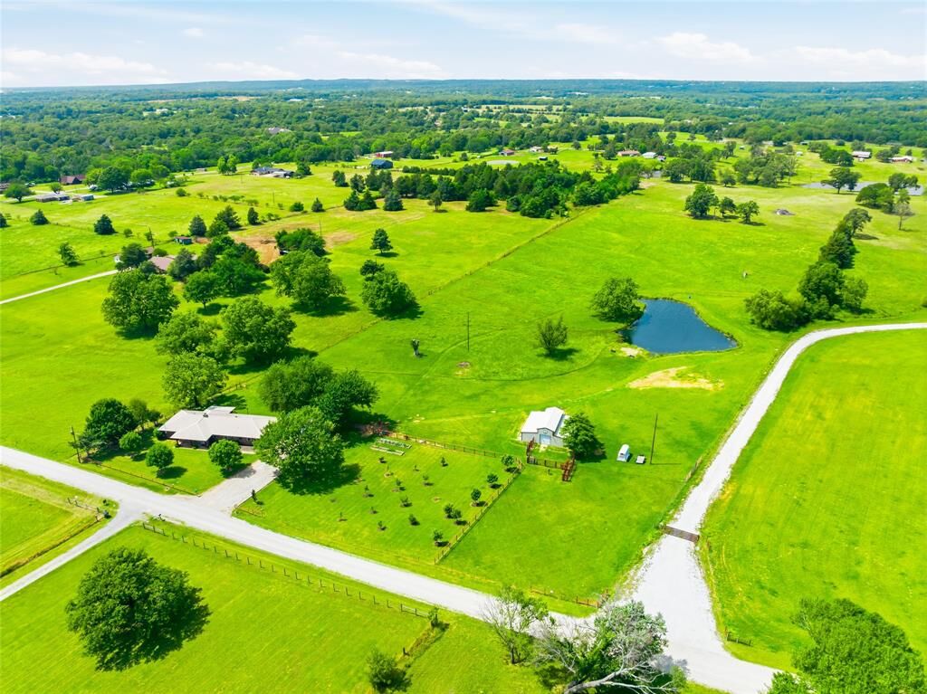 Property Photo:  235 Magnus Road  TX 75021 