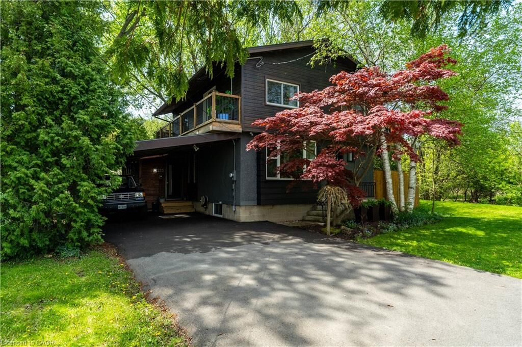 Property Photo: 215 Iona Avenue ON L8S 2M3