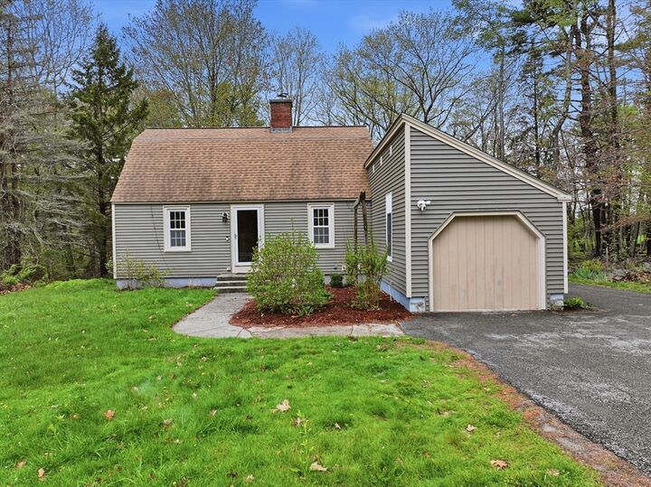 Property Photo:  40 Corey Hill Road  MA 01430 