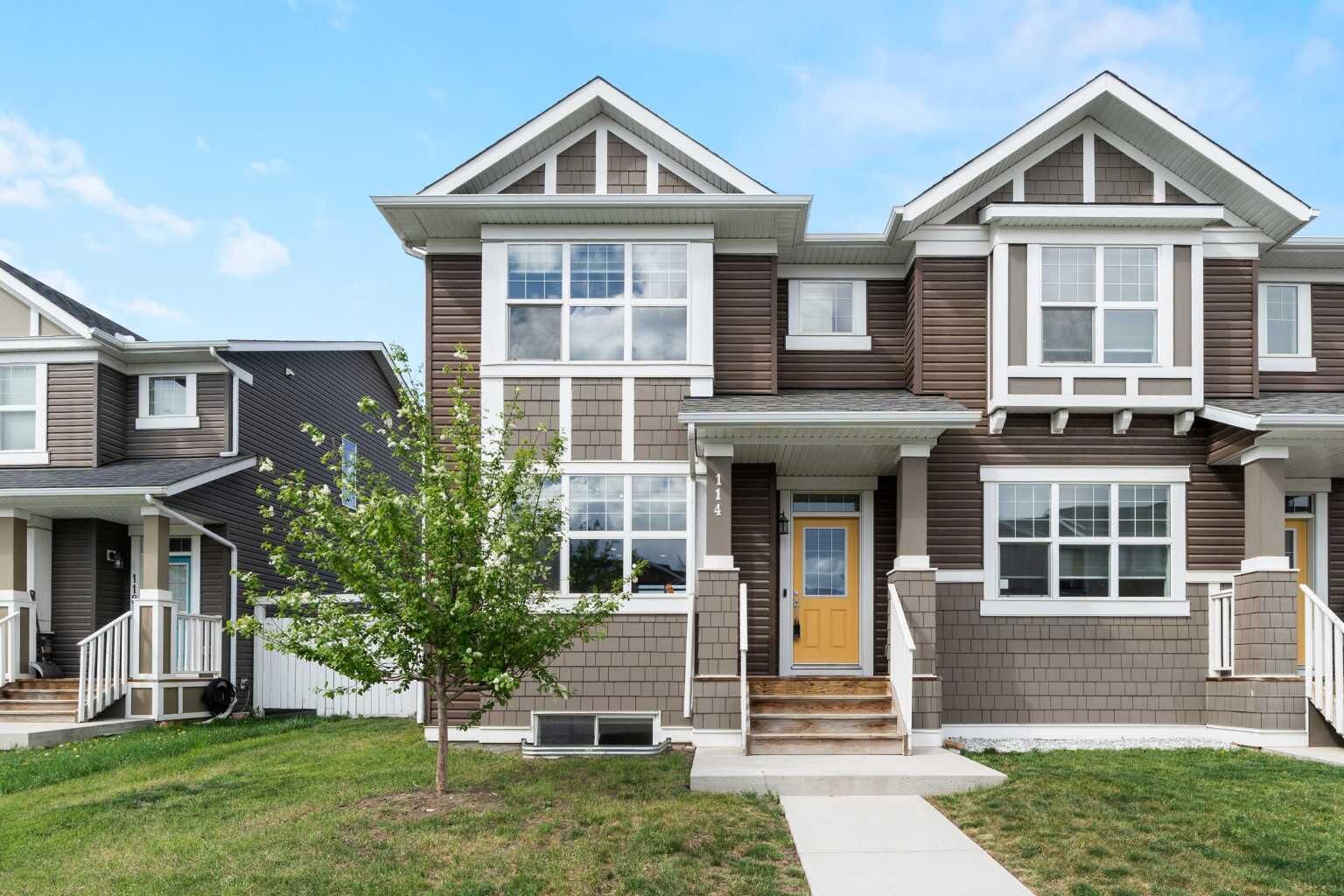 Property Photo:  114 Auburn Meadows Avenue SE  AB T3M 2E6 
