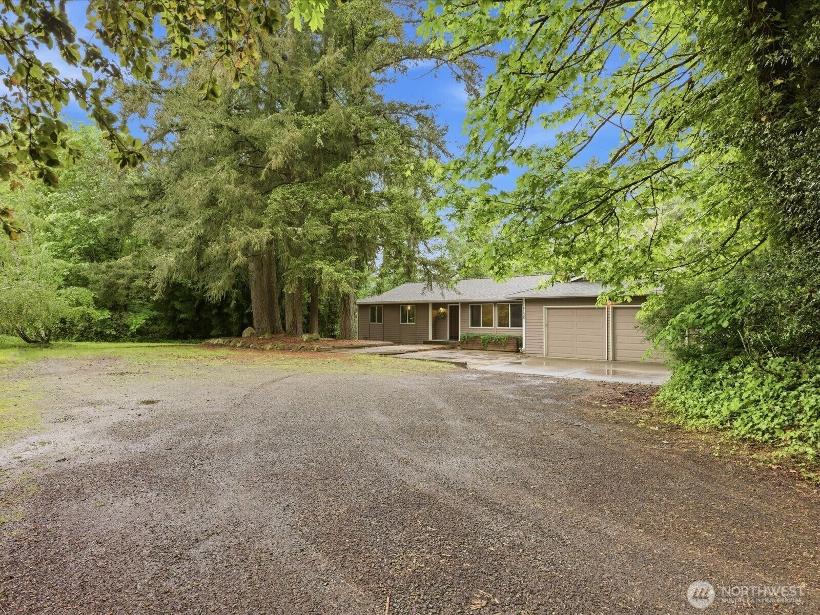 Property Photo:  14738 SE 244th Street  WA 98042 