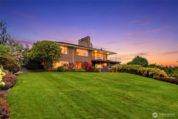 Property Photo: 531 View Ridge Drive WA 98203