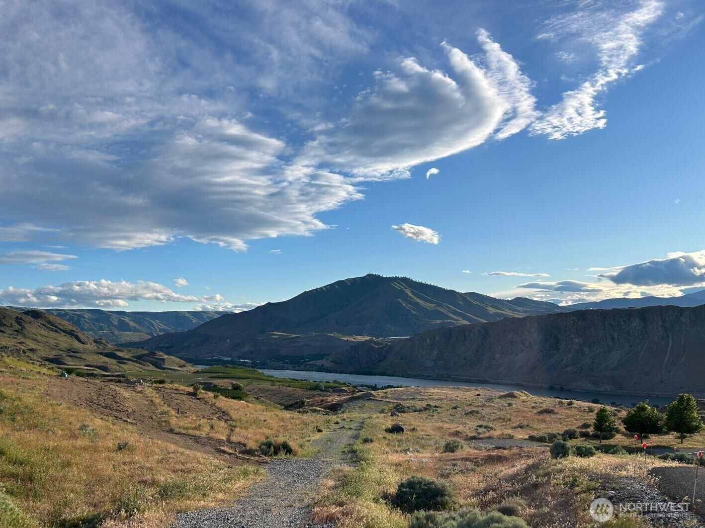 Property Photo:  220  Ridge Road  WA 98843 