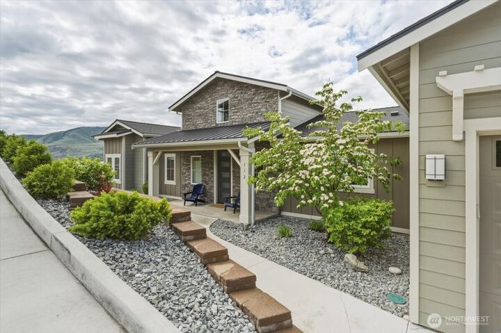 Property Photo: 112 Mayer Drive WA 98816