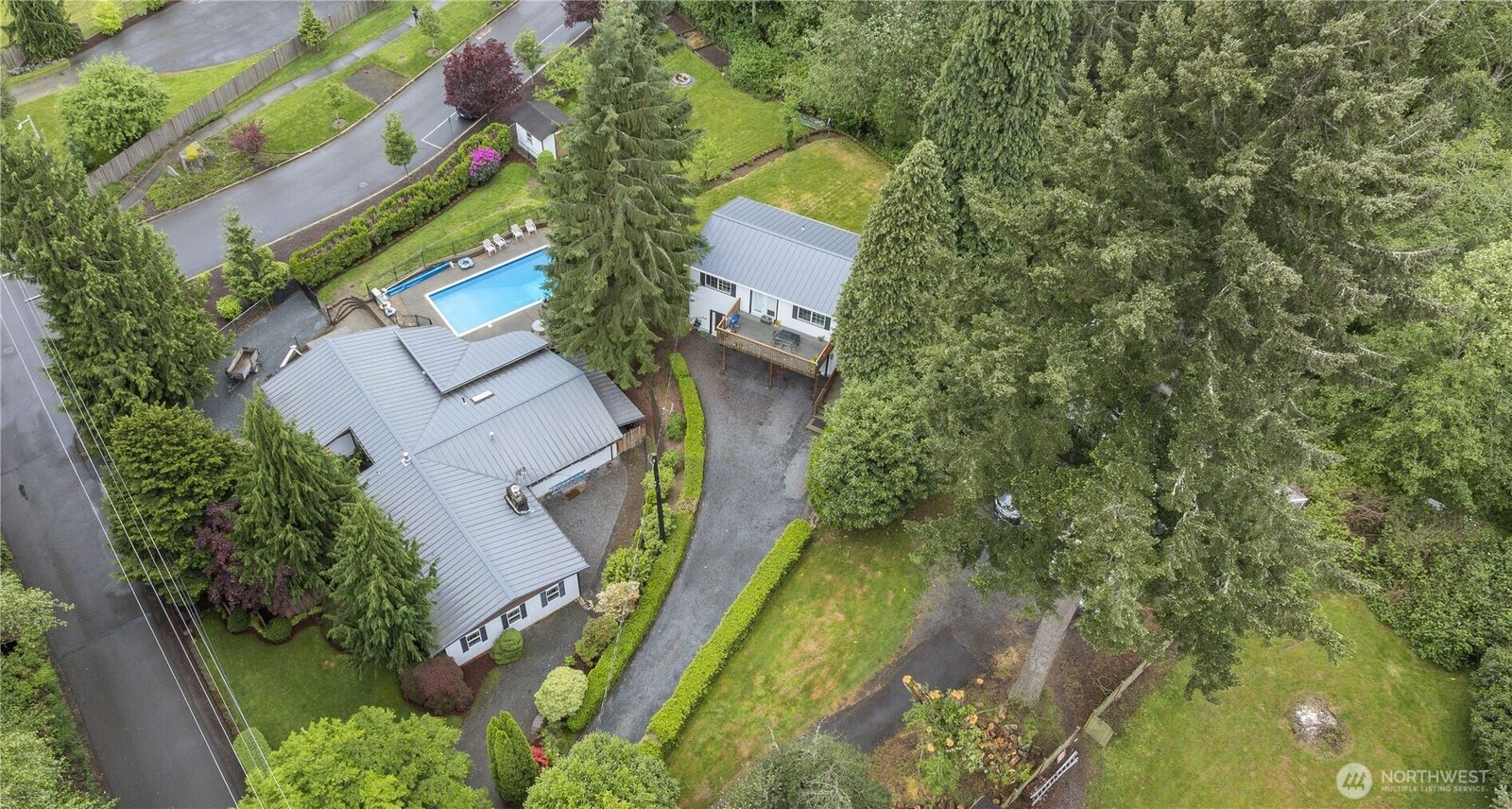 Property Photo:  428 W Davies Loop  WA 98258 