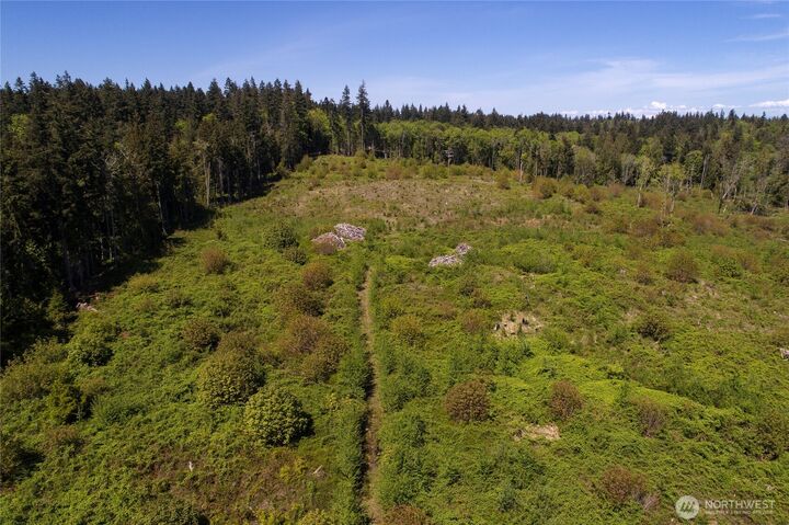 Property Photo: 0 00 WA 98364