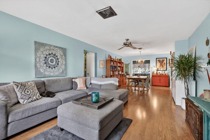 Property Photo:  1525 N M Street  FL 33460 