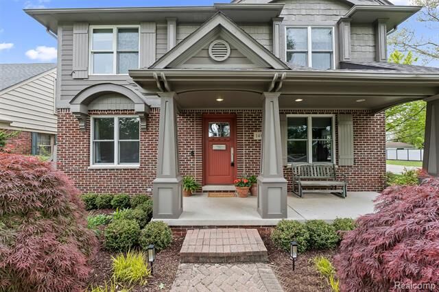 Property Photo:  1408 S Bates Street  MI 48009 