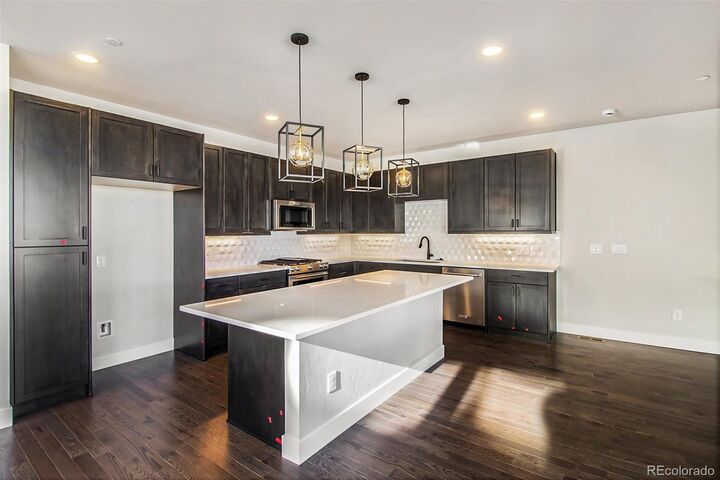 Property Photo:  98 High Grove Loop  CO 80482 