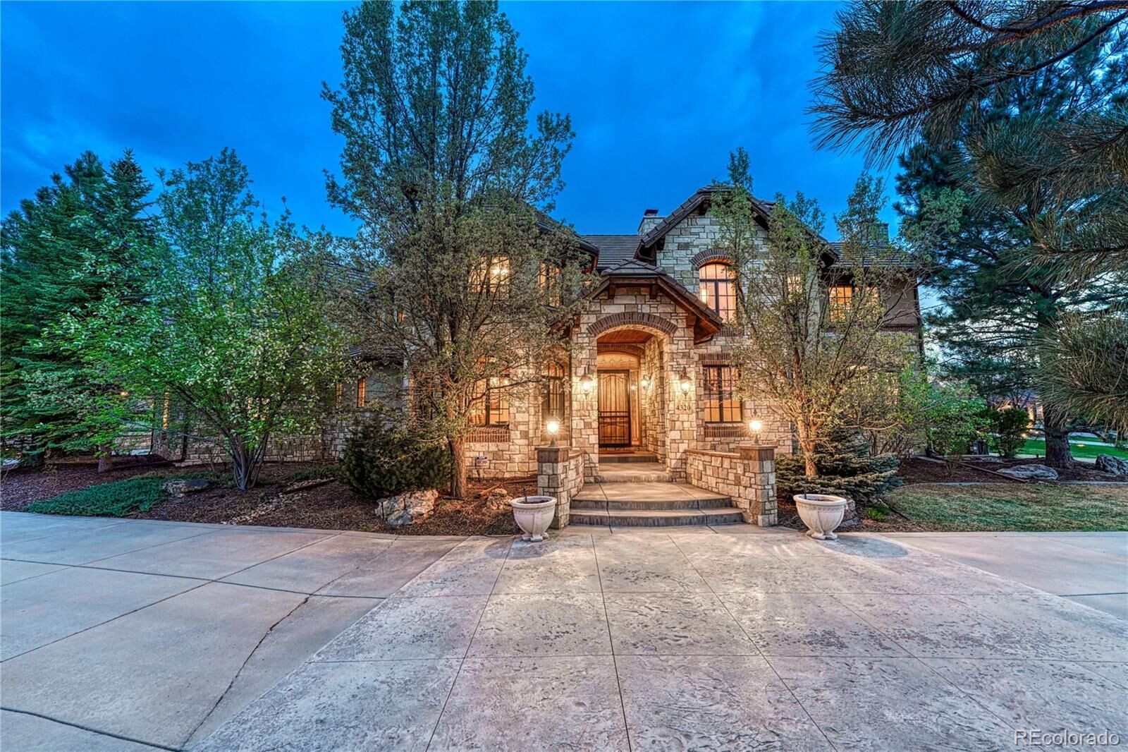 Property Photo:  4320 E Linden Circle  CO 80121 